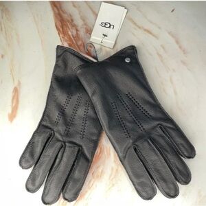 UGG Women Gloves